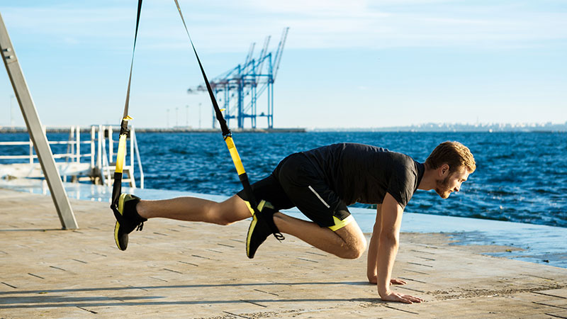 Bungee Leg Raises