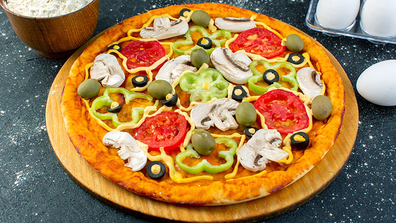Thin-Crust Pizza with Veggies